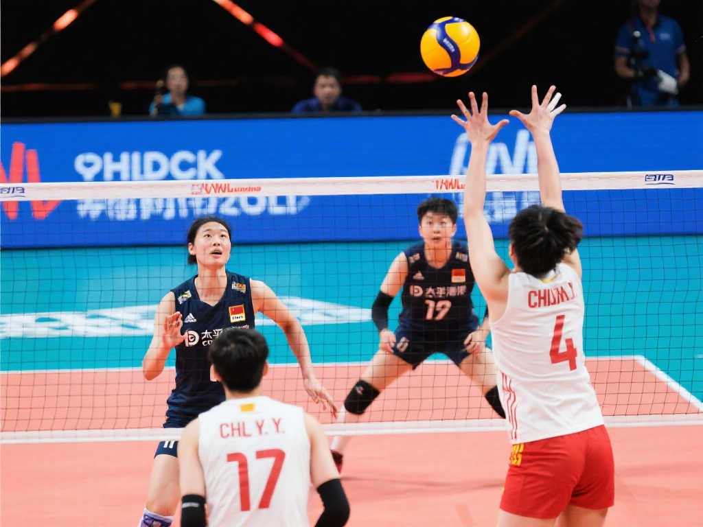 利添砖加瓦 利添砖加瓦